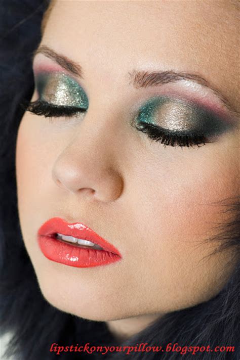 21 Adorable Christmas Makeup Ideas 2013