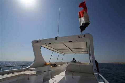 The property is set about 50 metres from the café pomodoro. Scuba diving courses and escursion - Sharm el Sheikh ...