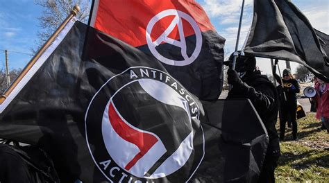Portland Mayor Distances Self From Antifa Violence In His City I Wasnt Even Here Fox News