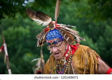 Wampanoag Tribe Images Stock Photos Vectors Shutterstock