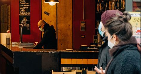 Jun 16, 2021 · la compagnie rappelle en outre que le passeport vaccinal est valide au bout de deux semaines après l'administration de la 2e dose du vaccin. restaurant contrôle covid horeca belgique médecin ...