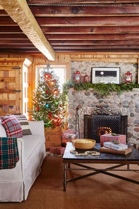 30 Best Christmas Home Tours Houses Decorated For Christmas