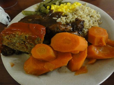 Golden corral© offers a legendary, endless buffet at breakfast, lunch, and dinner. The Best Golden Corral Thanksgiving Dinner to Go - Best Diet and Healthy Recipes Ever | Recipes ...