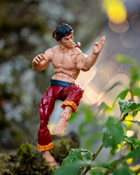 But at last, in the 25th mcu installment, he's arrived. Practicing Kung Fu with Marvel Legends Shang-Chi