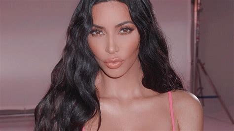 Watch Access Hollywood Interview Kim Kardashian S Sexiest Instagram Snaps Of 2018