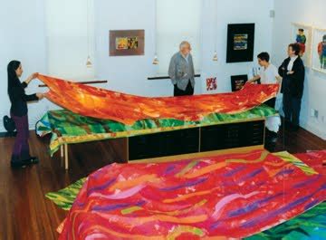 The eric carle museum of picture book art is a museum devoted to the art of the picture book and especially the children's book. Collaborative Art - RCL