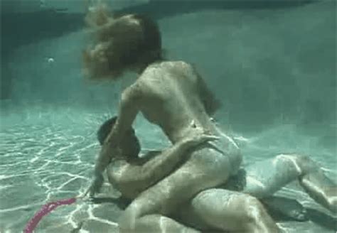 Underwater Erotic And Hardcore Video S Page 51