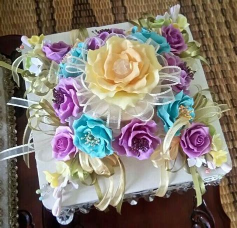 Diy tempat cincin lamaran aesthetic low budget : Bekas cincin for Hantaran - roses from soap handmade with ...