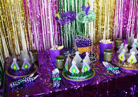 10 Pretty Mardi Gras Theme Party Ideas 2023