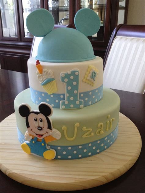 Personalized 1st birthday cakes are also a great choice for your child's event. 15 Baby Boy First Birthday Cake Ideas