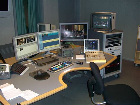 Go' fornøjelse med radio danmark app! Danmarks Radio - Liquid edit suite | Danmarks Radio News ...