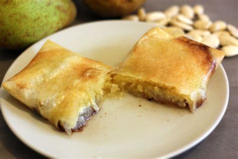 Brick amande poire chocolat coupe