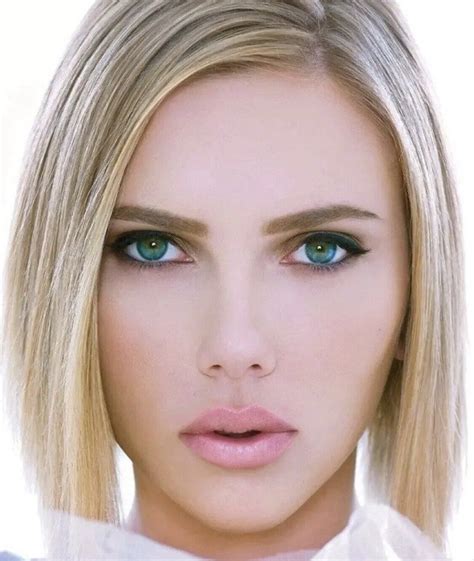 Scarlett Johansson Headshot