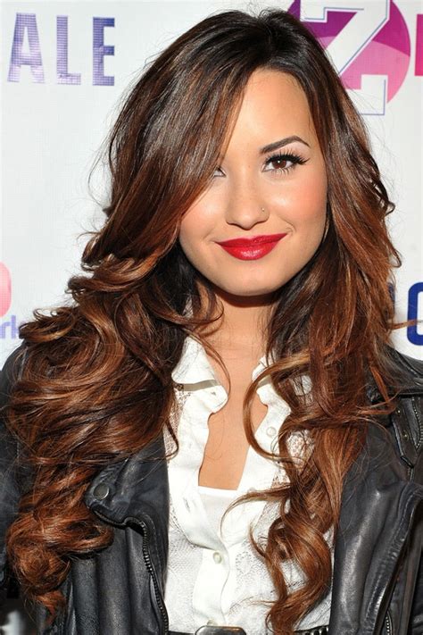 View yourself with demi lovato hairstyles. Demi Lovato's Ten Best Hairstyles | Teen Vogue