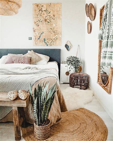 Cool inspirations medium size bohemian beach house decor boho bedroom. natural jute round rug bedroom - A mix of mid-century ...