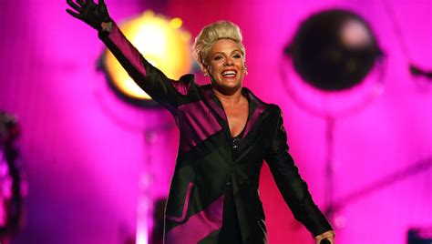 Pink On Battle With Depression Anxiety Praises Couples Counseling
