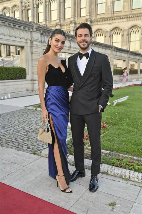 Hande Erçel And Hakan Sabancı Attend A Wedding While Kerem Bürsin