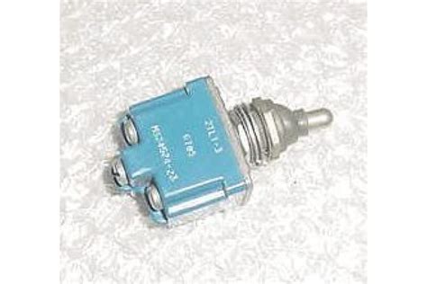 Two Position Aircraft Toggle Switch With 6 Prongs Pn Ms24524 23 Or