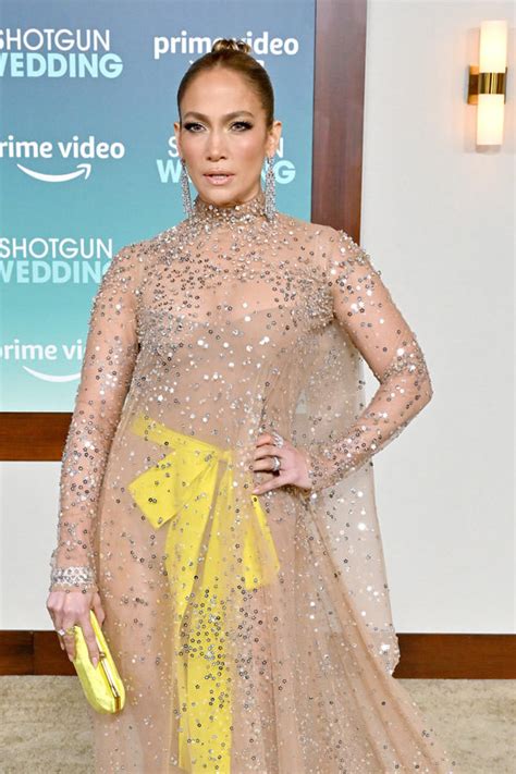 Jennifer Lopez In Valentino Couture At The Shotgun Wedding Los Angeles