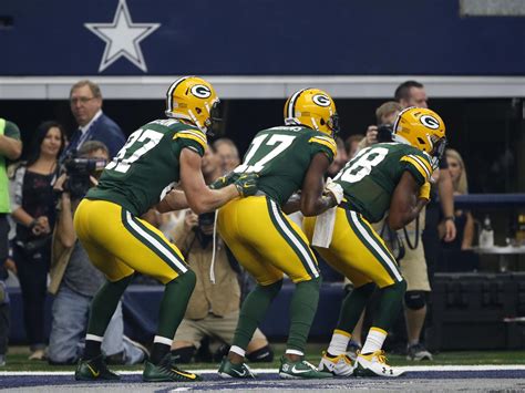 #aaron rodgers #randall cobb #aiyda cobb #jordy nelson #davante adams #emily nelson #devanne villareal #halloween #costumes #big bad wolf #ninja turtles #party #green bay #packers #nfl #football #instagram #receivers … NFL: End zone cleverness thriving with relaxed rules | Pro ...
