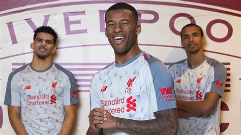 Get all the latest news here on. Liverpool stellt drittes und letztes Trikot der Saison ...