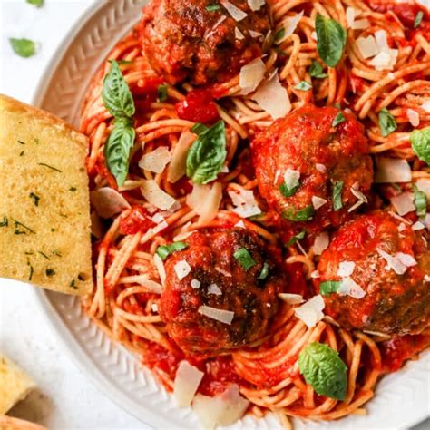 Best Spaghetti And Meatballs Recipe Kim S Cravings