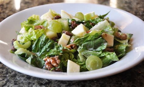 Saturated fat 2.4 g 11 %. Recipe Low Cholesterol Waldorf Salad | Salvagente