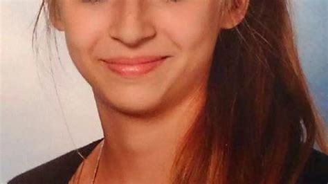 Isis Teen Poster Girl Samra Kesinovic Became Sex Slave For Jihadis Before Being Beaten To