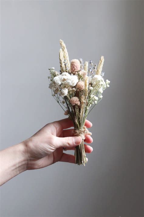 Maybe you would like to learn more about one of these? Mini dried bouquet in 2020 (With images) | Dried bouquet ...