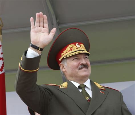 Starting with an interview given in 2009 lukashenko has said that his actual birthday is 31 august, the same as his son's nikolai's. Weißrussland: Lukaschenko-Sohn bei der Uno - Der kleine ...