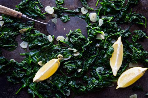 Recipe Stir Fried Spinach With Garlic Saras Kitchen Garden