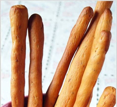 The bakery owner faced the action for a business advertisement that he circulated in whatsapp groups in which he mentioned 'made by jains on order, no muslim staff', the police said. Om Biscuit (South Indian Style Breadsticks) | Breadsticks, Biscuits, Food