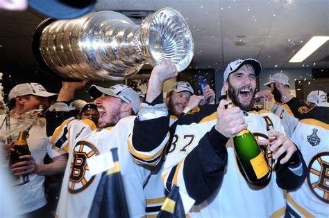 Stanley Cup Finals 2011 Who Stays And Who Goes For The Boston Bruins