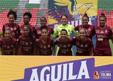 Uniforme visitante con pantaloneta vinotinto: DEPORTES TOLIMA CONFIRMÓ CONVOCADAS PARA VISITAR A ...