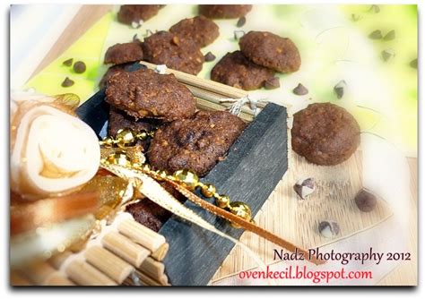 Semua bahan ini hanya perlu dikacau sebati saja. CUTE OVEN, SMALL KITCHEN: BISKUT COKLAT CHIPS RANGUP ...