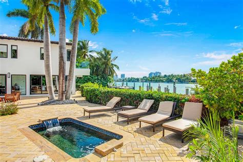 The newly rebuilt couple meanders around ben and j. Inside Jennifer Lopez & Ben Affleck's $18 Million Miami ...