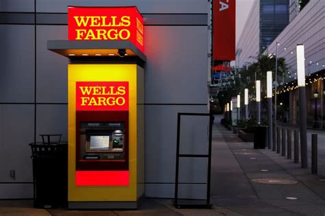 For Wells Fargo And Former Executives 3 Billion Deal With U S May Not Be The End