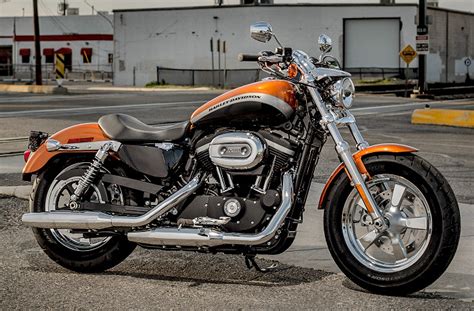 Harley Davidson Xl Sportster 1200 Custom Ca 2014 Fiche Moto Motoplanete