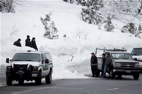 3 Skiers Killed In Washington Avalanche 4th Survived