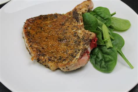 IDÉE RECETTE CONFINEMENT Côtes de porc aux herbes