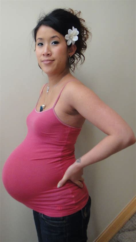 16 Week Pregnant Belly Twins Pregnantbelly