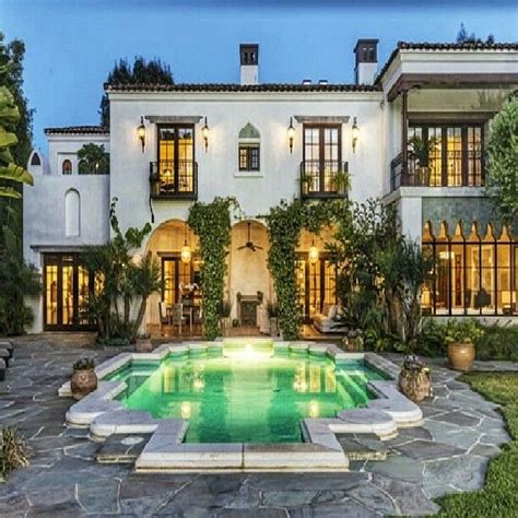 The Rich And Famous Photo Dream House Exterior Hollywood Homes