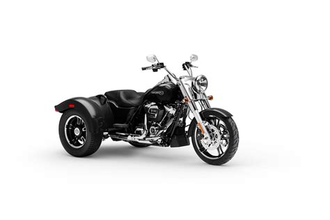This clean lighting surround provides a sleek, integrated look with a seamless. 2020 Harley-Davidson Freewheeler Guide • Total Motorcycle
