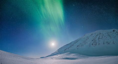 Arctic Night By Tommy Richardsen 500px Arctic Northen Lights