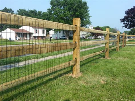 The split rail, or post and rail, fence is essentially a rustic version of a post and board fence style and is similarly a good choice for a decorative accent, for delineating areas, or for marking boundaries without creating a solid visual barrier. Wood Estate & Split Rail Gallery | Fence Masters