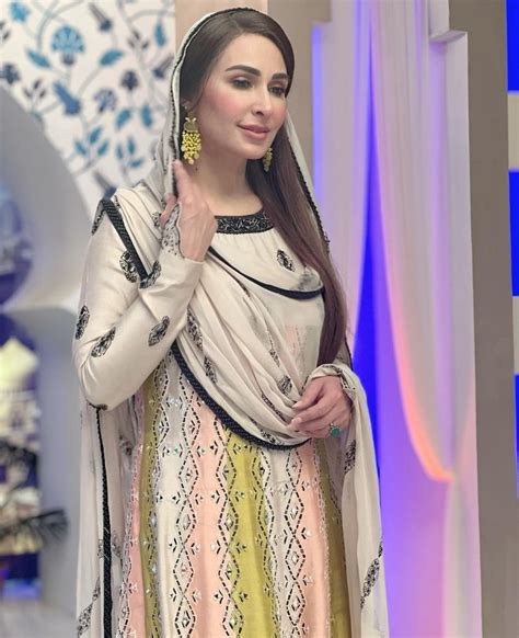 Reema Khan Shares Beautiful Pictures From Her Hajj Trip