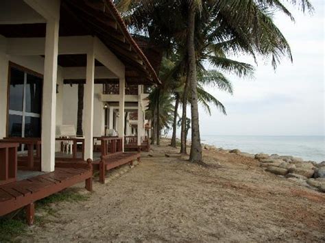 Bu dairede 3 yatak odası, mutfak ve 2. Sutra Beach Resort Terengganu $32 ($̶3̶7̶) - UPDATED 2017 ...