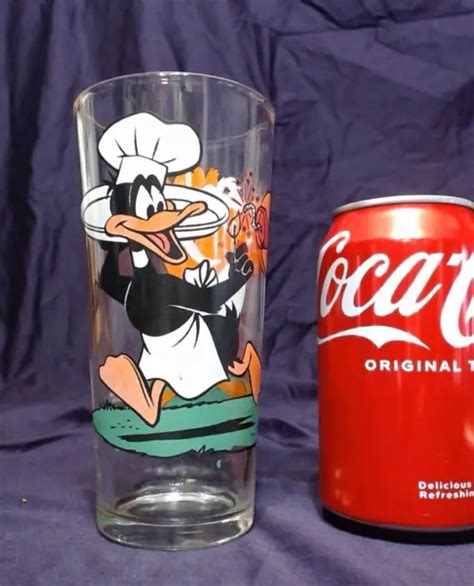 Vintage 1976 Looney Tunes Daffy Duck And Taz 16 Ounce Pepsi Glass 6 1 2 Tall Htf 6 00 Picclick