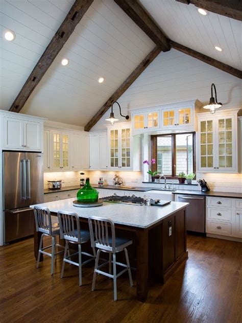 Light and dark ceiling beams, although it is not nearly as impressive. Spaces Vaulted Ceiling Beams Design, Pictures, Remodel ...