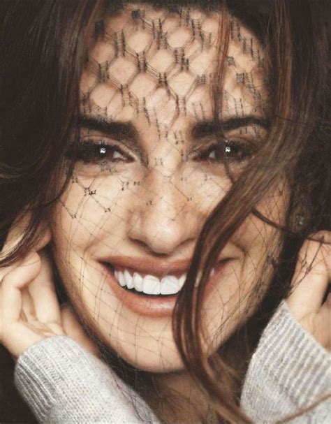 Penelope Cruz In Elle Magazine October 2014 Issue Hawtcelebs